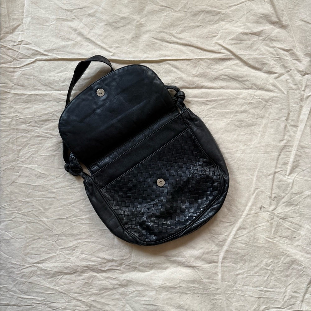 Bottega Veneta Interracio Shoulder Bag - Picture 2 of 16